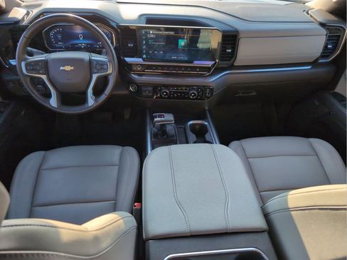 Used 2023 Chevrolet Silverado 1500 LTZ w/ LTZ Premium Package image 28