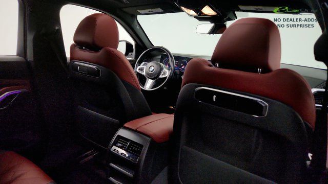 Used 2024 BMW X6 xDrive40i w/ M Sport Professional Package AWD/4WD image 40
