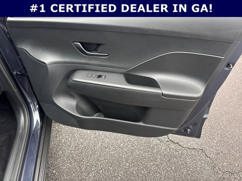 Certified 2025 Hyundai Kona SEL image 29