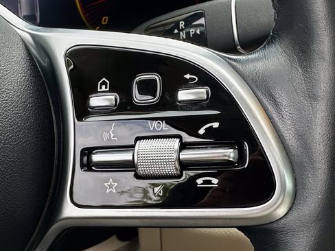 Certified 2021 Mercedes-Benz C 300 4MATIC Sedan image 29