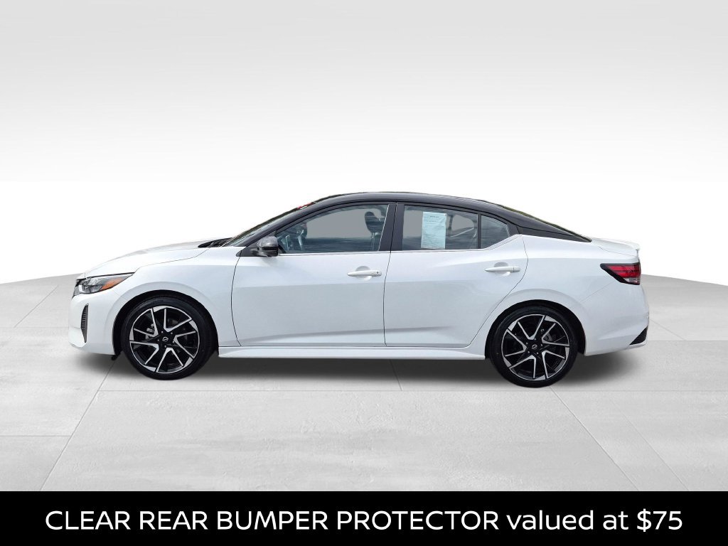 Certified 2024 Nissan Sentra SR w/ SR Premium Package FWD image 13
