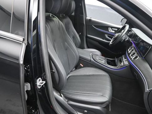 Used 2022 Mercedes-Benz E 350 Sedan image 29
