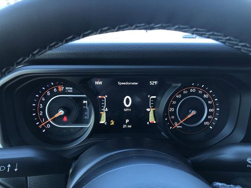 New 2026 Jeep Gladiator Sport image 24