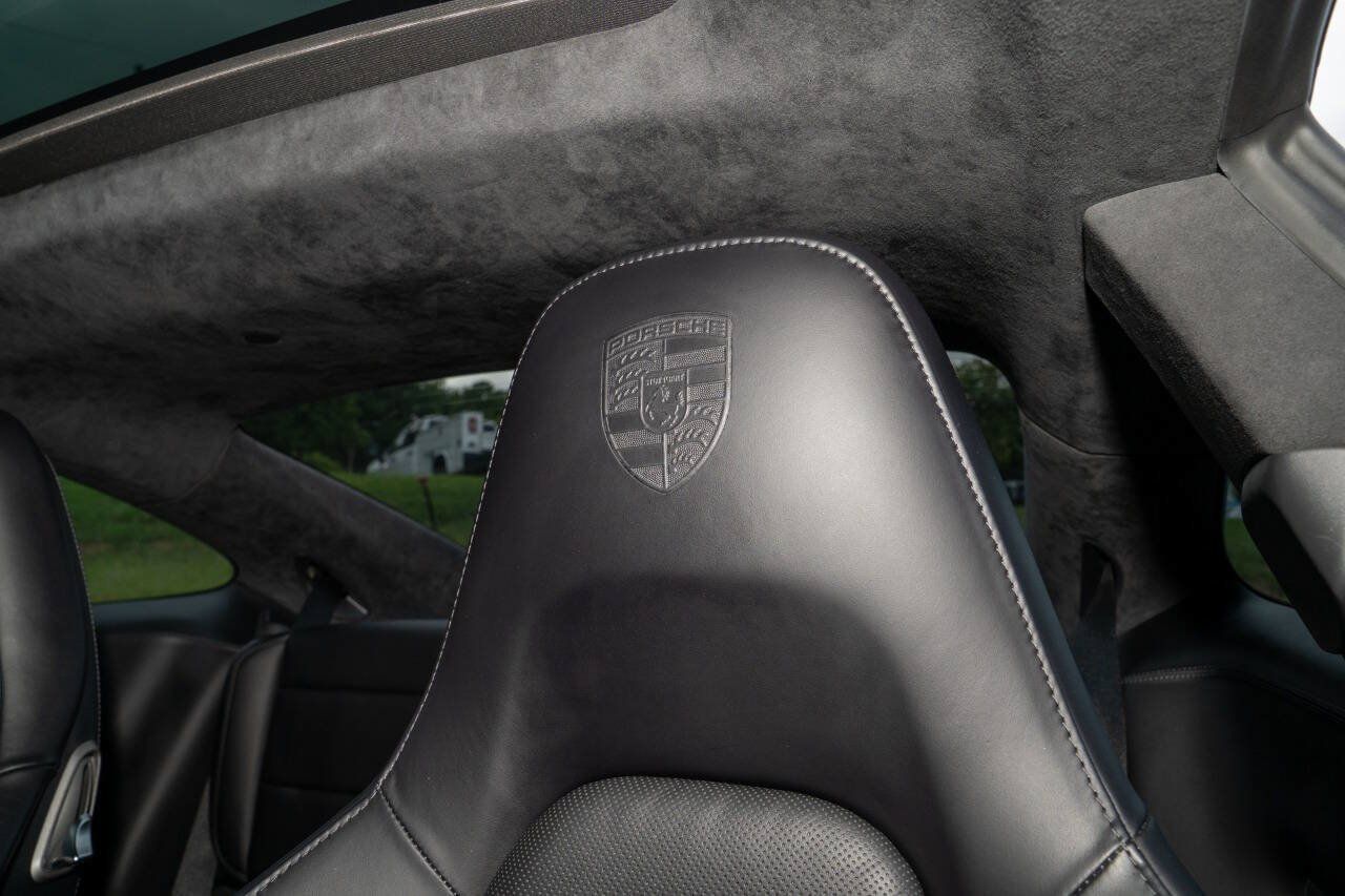 Used 2016 Porsche 911 Turbo S AWD/4WD image 31