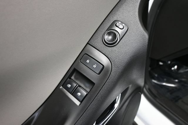 Used 2014 Chevrolet Camaro LS RWD image 15