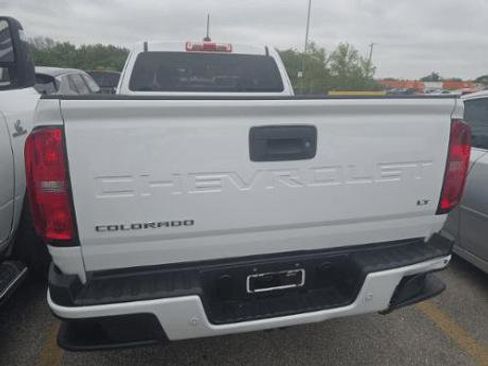 Used 2022 Chevrolet Colorado LT w/ Fleet Safety Package RWD image 4
