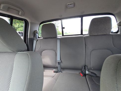 Used 2021 Nissan Frontier SV AWD/4WD image 17