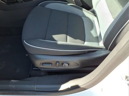 New 2026 Chevrolet TrailBlazer LT AWD/4WD image 18