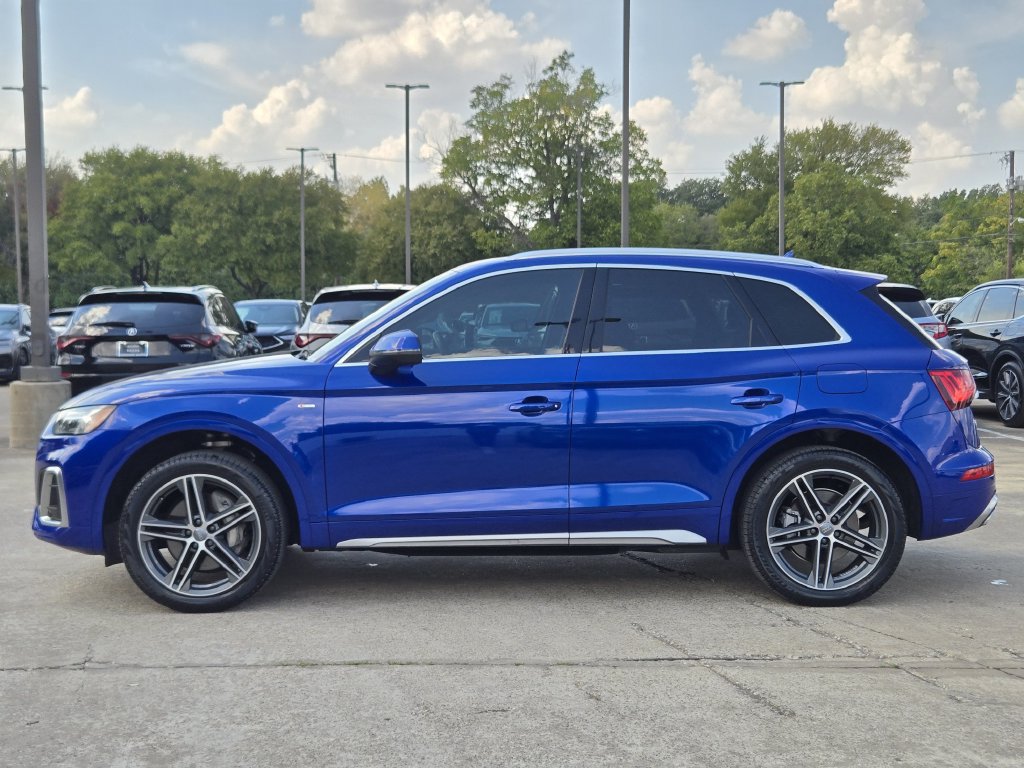 Used 2021 Audi Q5 e Premium Plus w/ Premium Plus Package AWD/4WD image 7