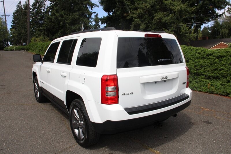 Used 2015 Jeep Patriot High Altitude AWD/4WD image 4