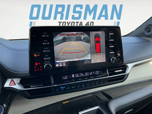 Used 2021 Toyota Sienna Limited AWD/4WD image 22