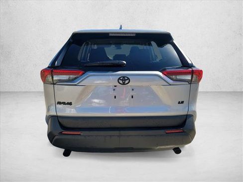 Used 2025 Toyota RAV4 LE image 5