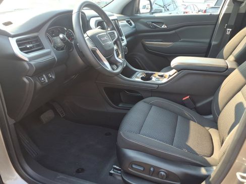 Used 2023 GMC Acadia SLE w/ Driver Convenience Package AWD/4WD image 11