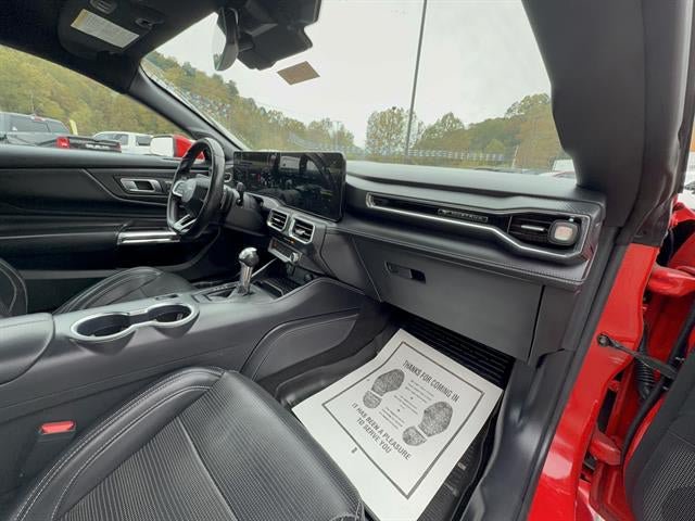 Used 2024 Ford Mustang GT Premium RWD image 28