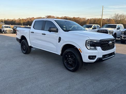 New 2025 Ford Ranger XLT w/ FX4 Off-Road Package image 4