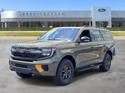 Certified 2025 Ford Expedition Tremor AWD/4WD image 2