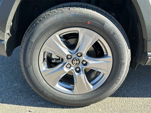New 2025 Toyota RAV4 XLE image 12