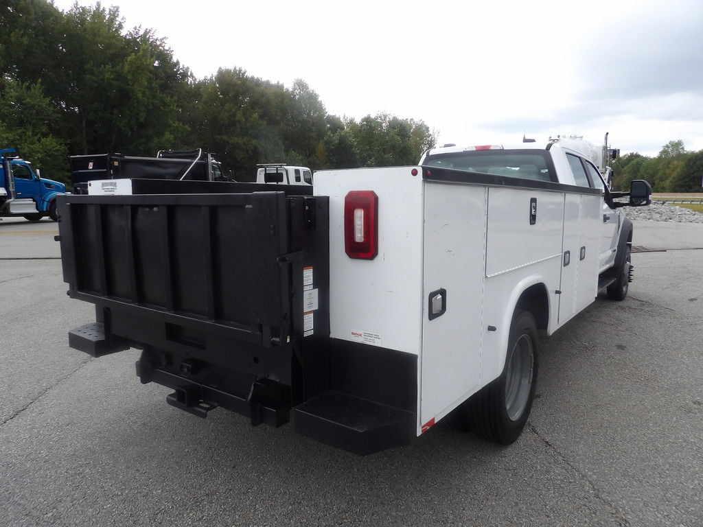 Used 2022 Ford F550 2WD Crew Cab Super Duty w/ Power Equipment Group image 7