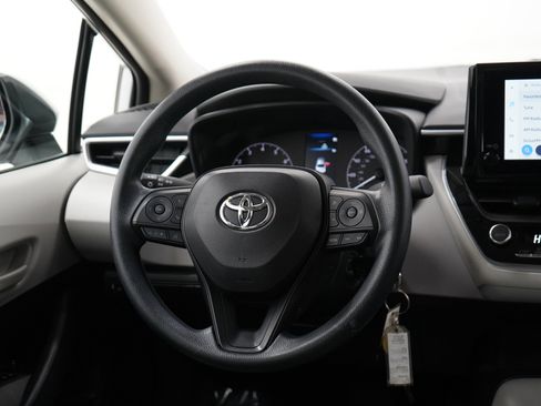 Used 2024 Toyota Corolla LE image 13