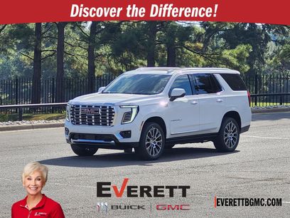 New 2026 GMC Yukon Denali w/ Sun & Power Step Package