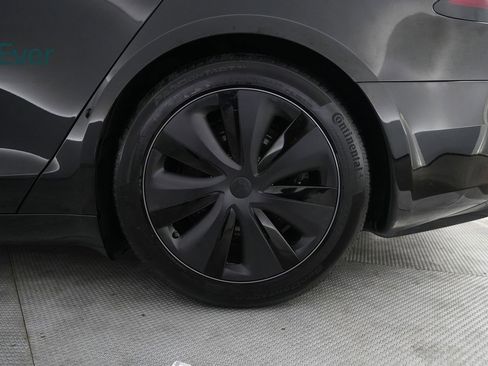 Used 2024 Tesla Model S AWD/4WD image 9