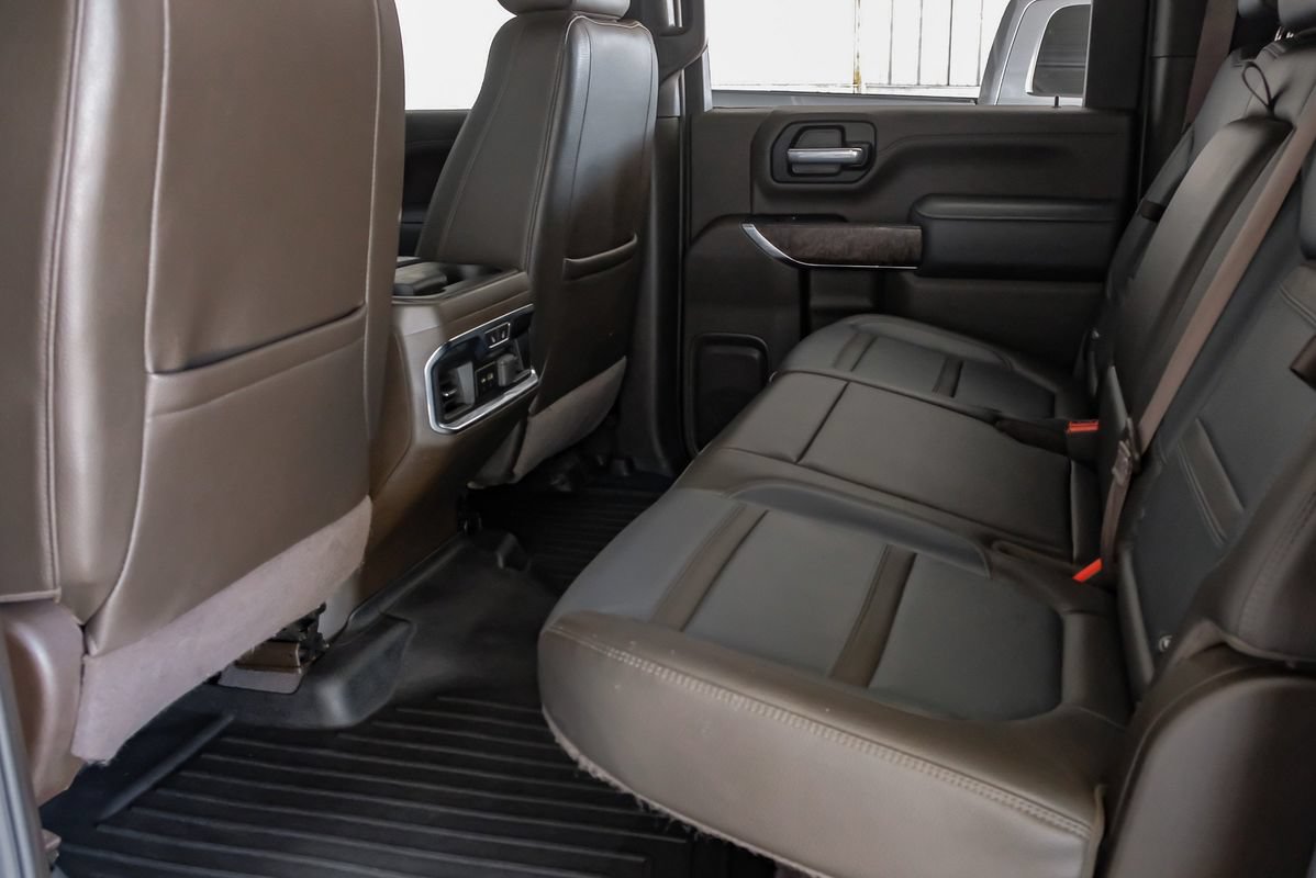 Used 2022 GMC Sierra 3500 Denali w/ Denali Ultimate Package AWD/4WD image 37