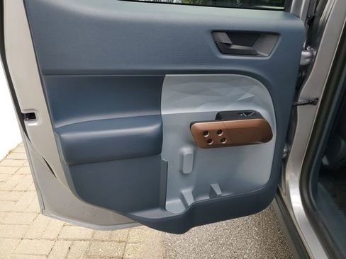 Used 2024 Ford Maverick Lariat image 31