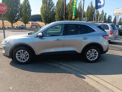 Used 2021 Ford Escape SE w/ Cold Weather Package