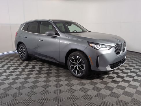 Used 2026 BMW X3 xDrive30 image 6