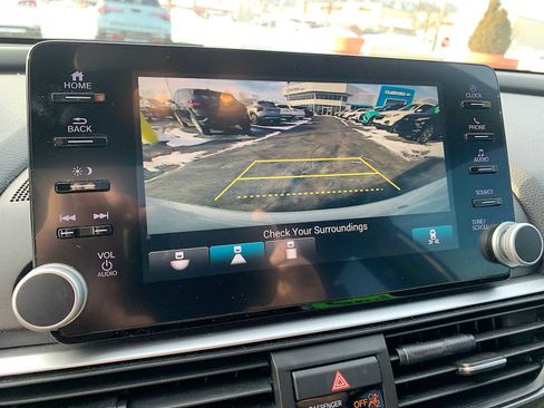 Used 2019 Honda Accord Sport image 14