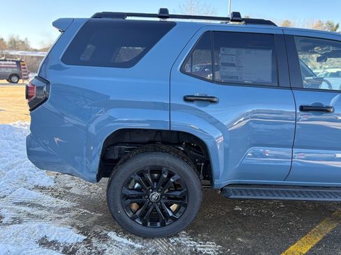 New 2026 Toyota 4Runner 4WD image 8