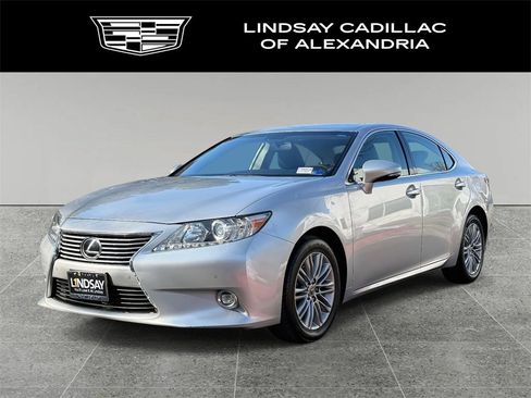 Used 2014 Lexus ES 350 w/ Luxury Package image 1