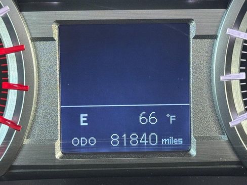 Used 2016 Toyota 4Runner Limited image 19