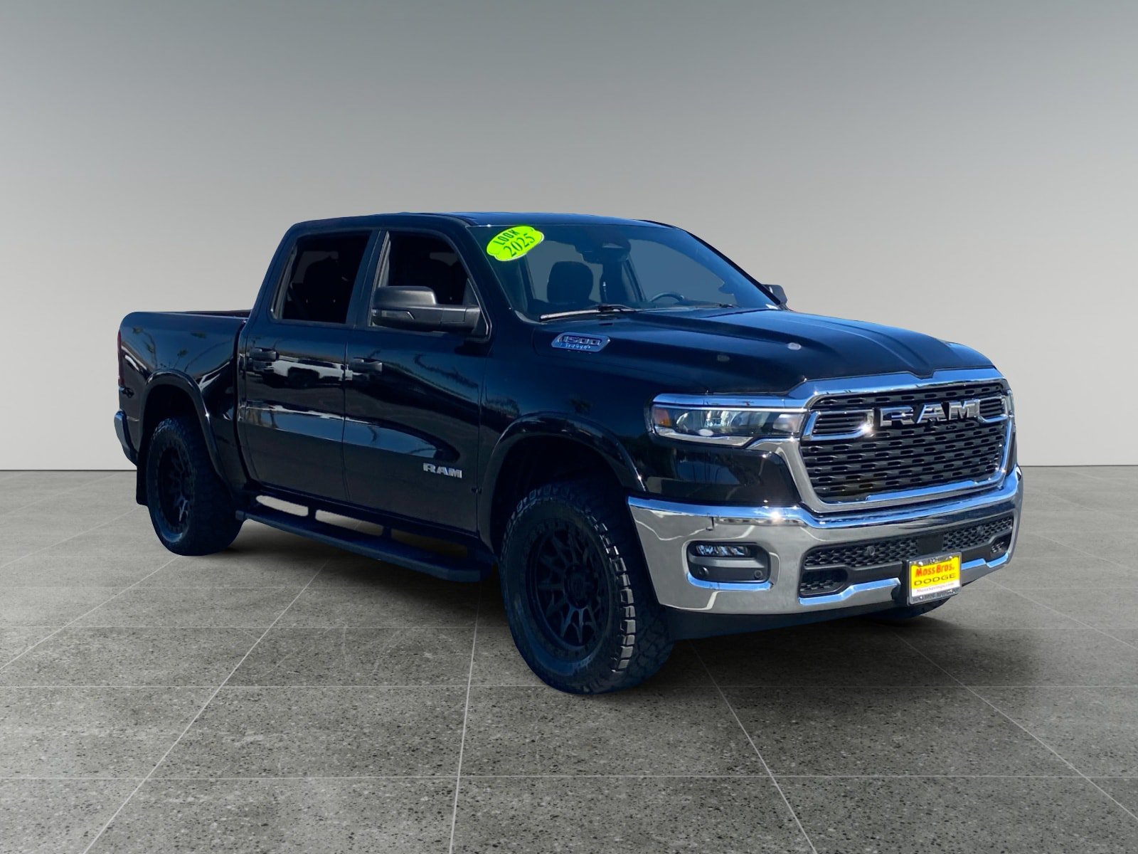 Used 2025 RAM 1500 Big Horn AWD/4WD image 7