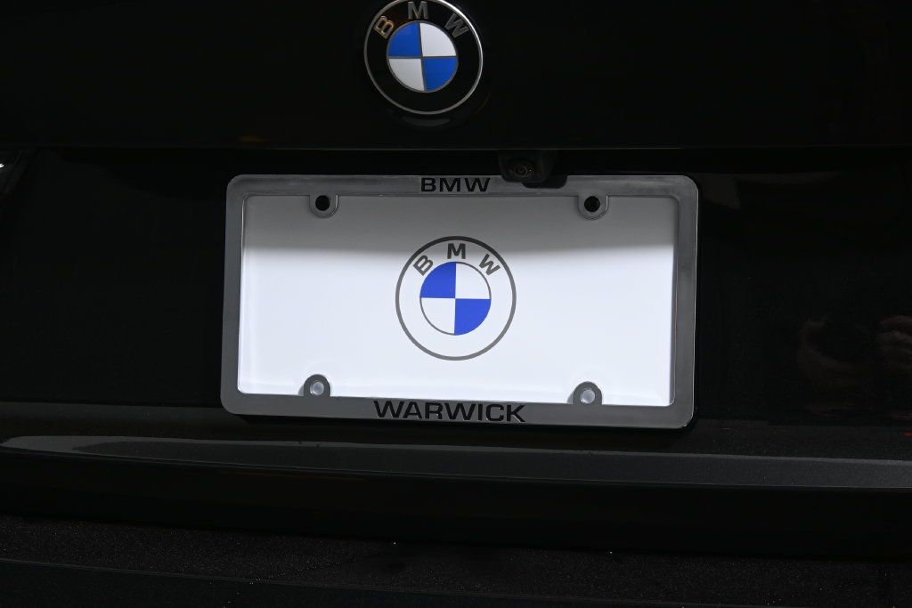 Used 2026 BMW 330i xDrive Sedan w/ Premium Package AWD/4WD image 14