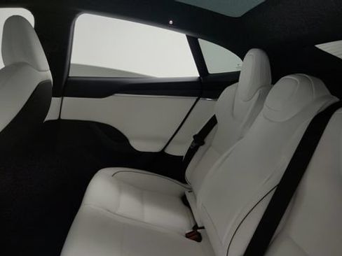 Used 2024 Tesla Model S Plaid AWD/4WD image 57