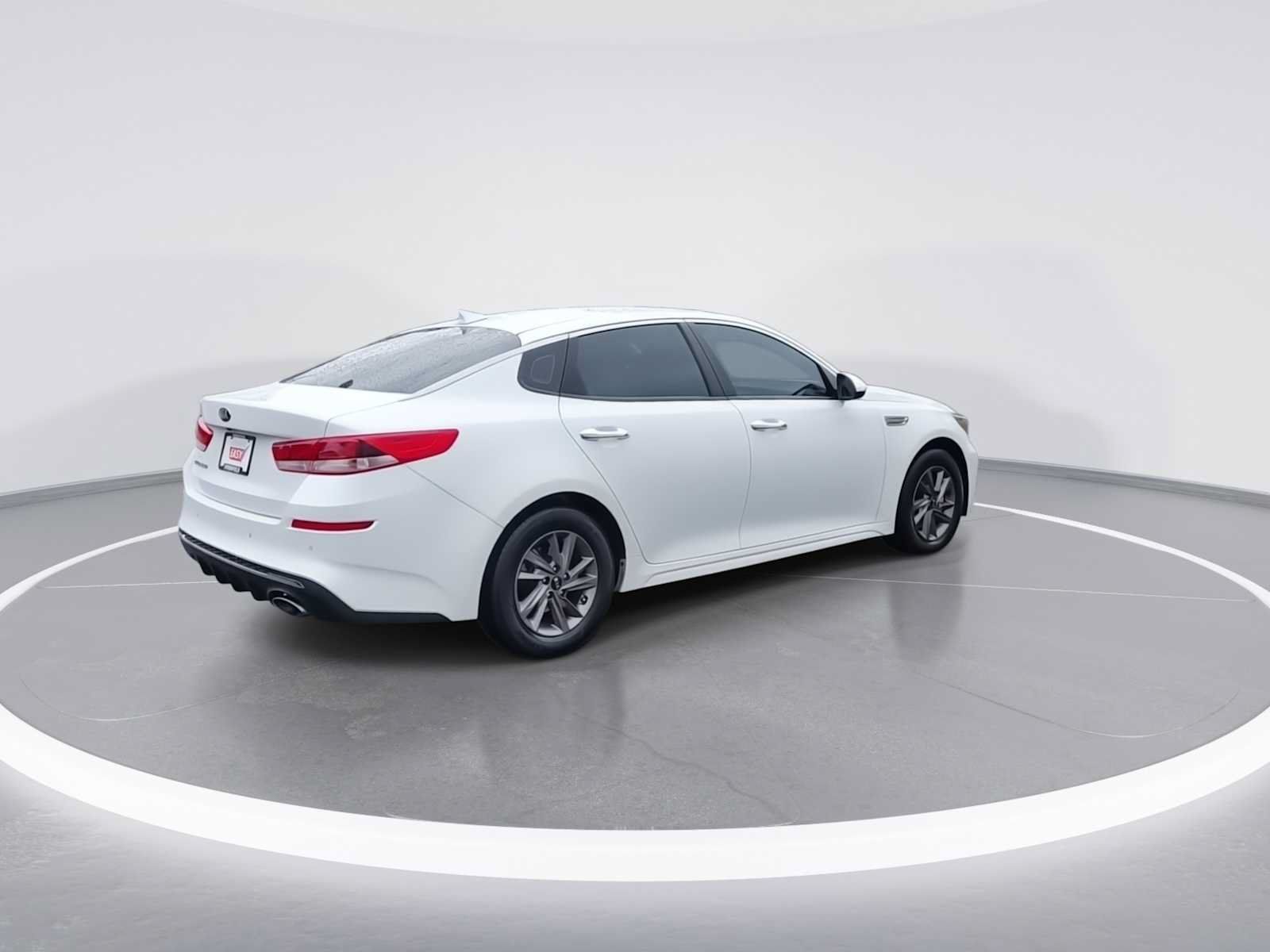Used 2020 Kia Optima LX FWD image 8