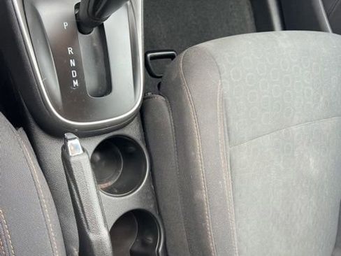 Used 2019 Chevrolet Trax LS image 18