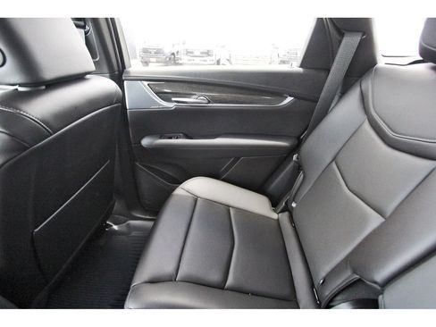 New 2026 Cadillac XT5 Sportv w/ LPO, Onyx Lite Package AWD/4WD image 12
