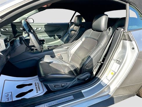 Used 2024 Ford Mustang Premium image 20