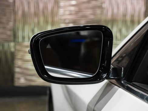 Used 2018 BMW 540i xDrive w/ Premium Package AWD/4WD image 41