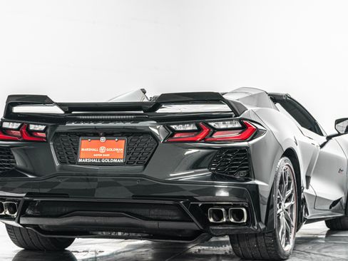 Used 2023 Chevrolet Corvette Stingray Premium Conv w/ Z51 Performance Package RWD image 9