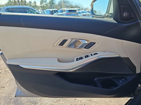 New 2026 BMW 330i Sedan w/ Premium Package image 28