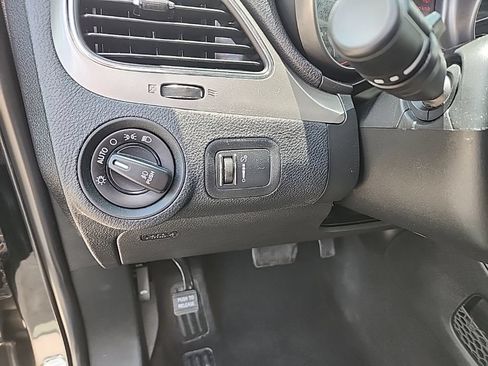 Used 2018 Dodge Journey Crossroad AWD/4WD image 13