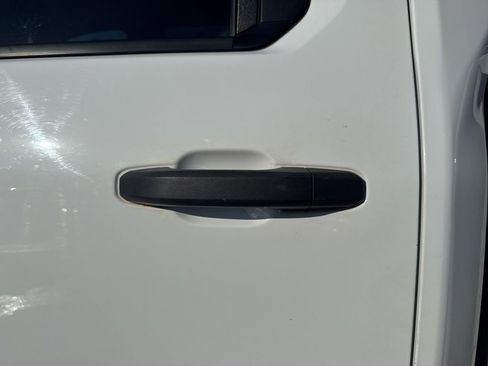 Used 2023 Chevrolet Silverado 2500 Custom w/ Infotainment Package image 15