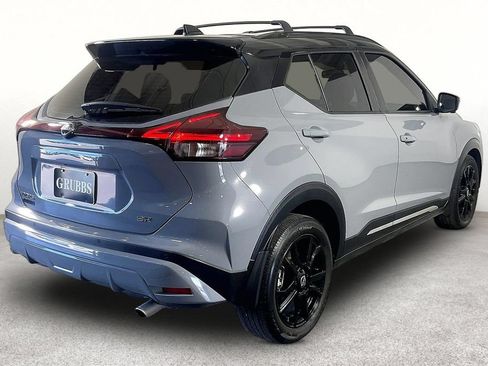 Used 2024 Nissan Kicks SR w/ SR Premium Package FWD image 2
