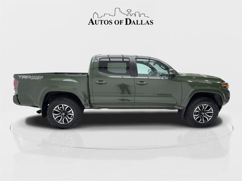 Used 2021 Toyota Tacoma TRD Sport image 9