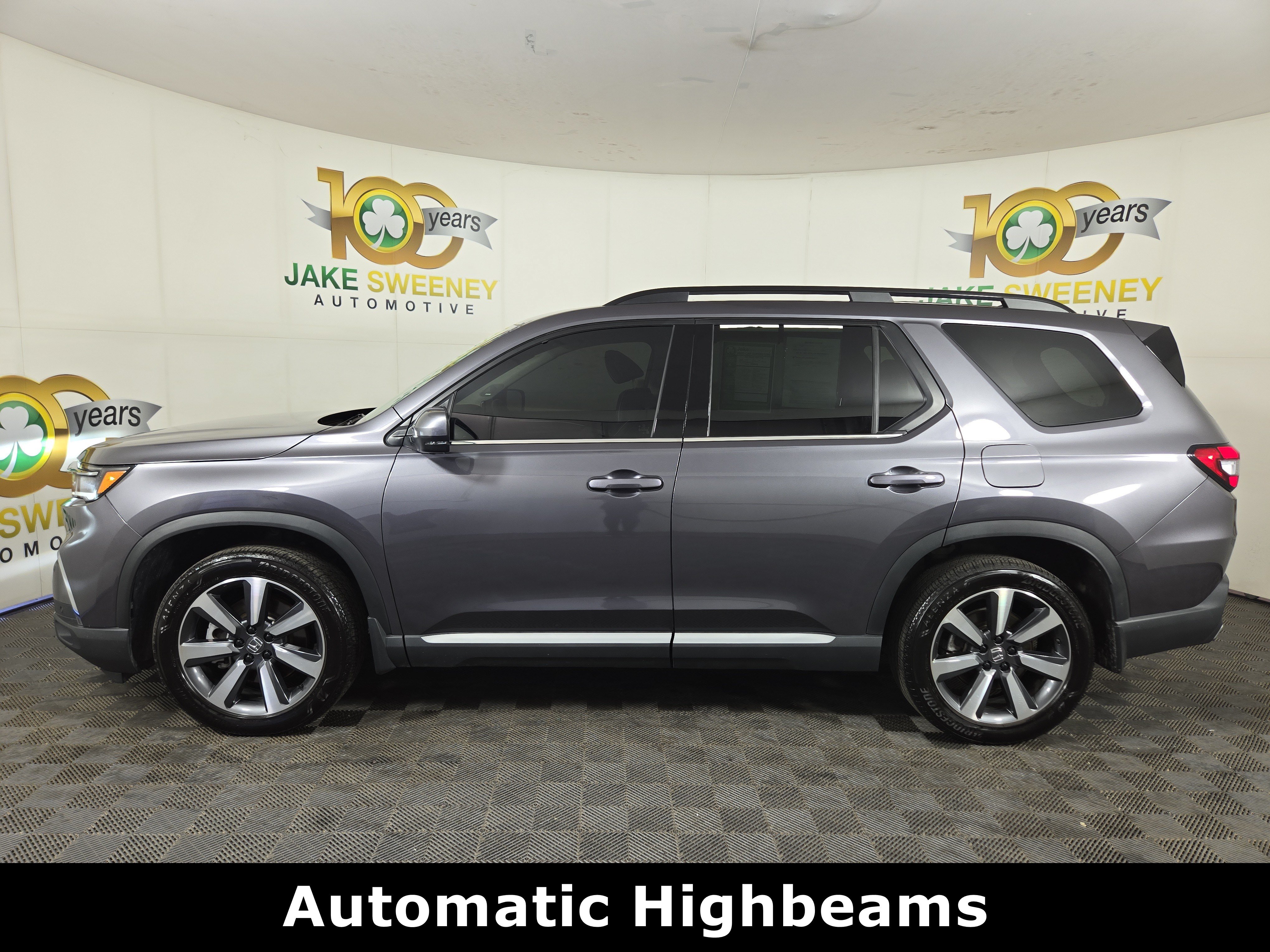 Used 2025 Honda Pilot Elite image 4