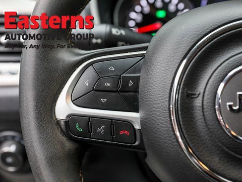 Used 2021 Jeep Compass Latitude w/ Driver Assistance Group image 15