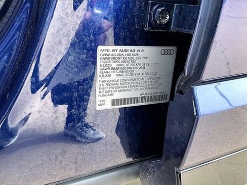 Used 2024 Audi Q3 2.0T Premium Plus w/ Premium Plus Package image 35